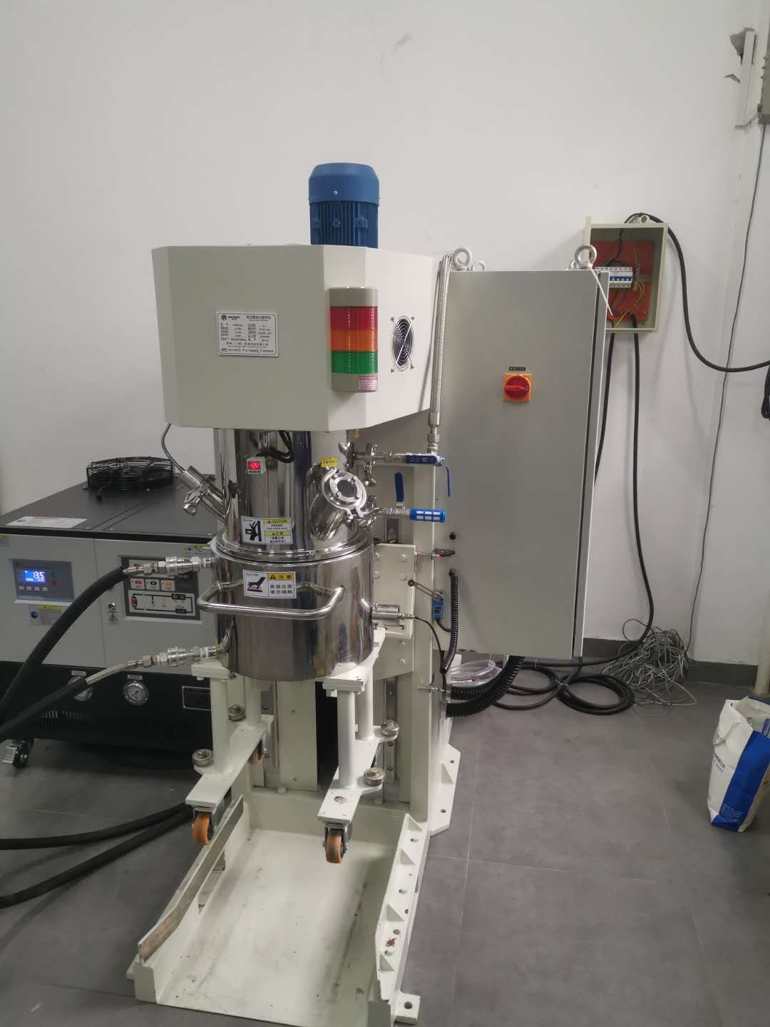 行星攪拌機(jī) 行星攪拌機(jī)